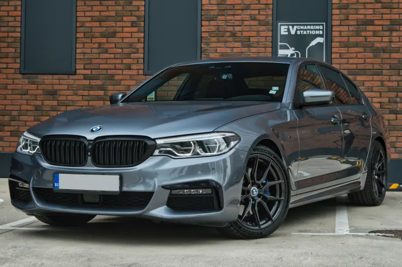BMW 530 D xDrive M-Pack голяма снимка 1643 - CrediRent BMW 530 D xDrive M-Pack голяма снимка 1643