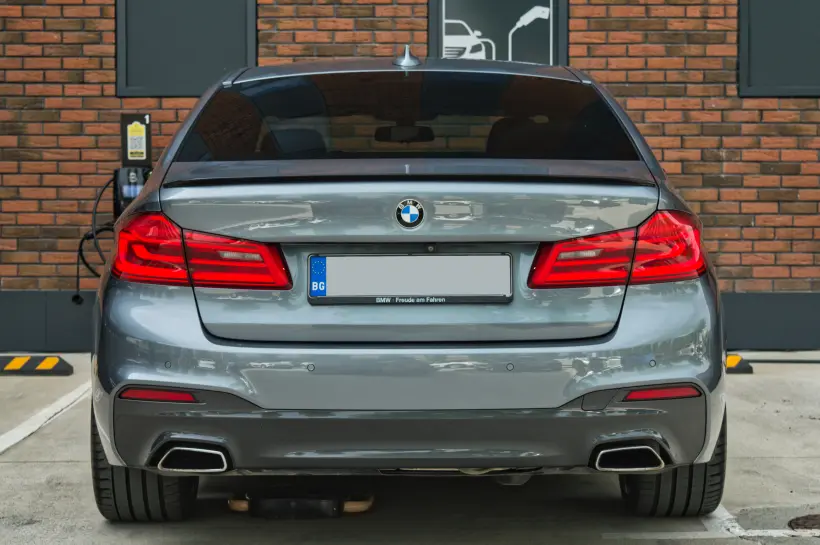 BMW 530 D xDrive M-Pack голяма снимка 1645 - CrediRent BMW 530 D xDrive M-Pack голяма снимка 1645