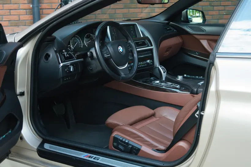BMW 640 i Convertible büyük resim 1668 - CrediRent BMW 640 i Convertible büyük resim 1668