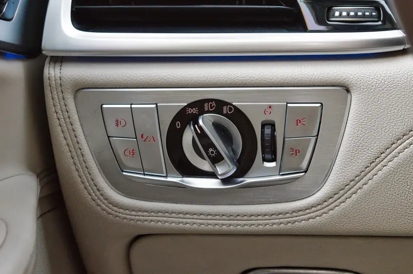 BMW 730 D xDrive büyük resim 2455 - CrediRent BMW 730 D xDrive büyük resim 2455