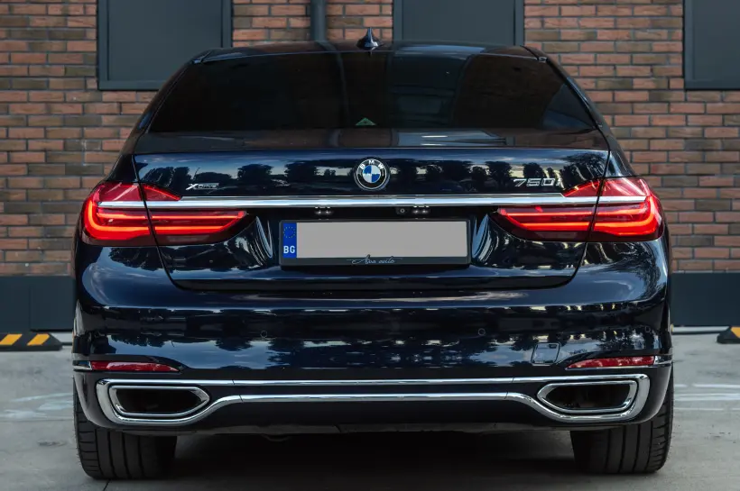 BMW 750 i xDrive picture 1984 - CrediRent BMW 750 i xDrive picture 1984