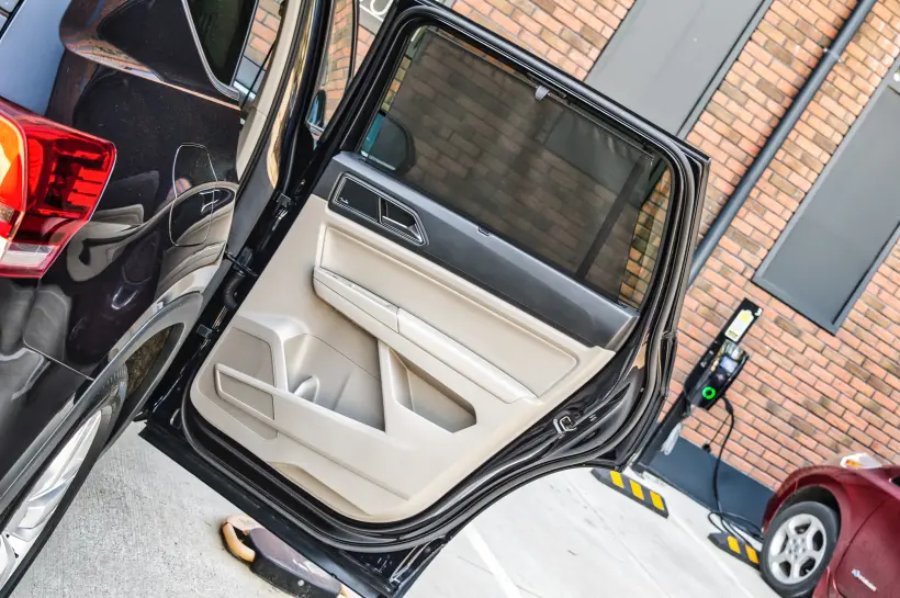 Volkwagen Atlas 3.6 V6 4Matic голяма снимка 571 - CrediRent Volkwagen Atlas 3.6 V6 4Matic голяма снимка 571