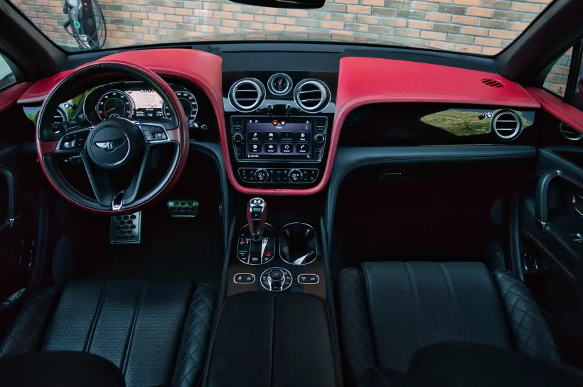 Bentley Bentayga W12 6.0 büyük resim 1836 - CrediRent Bentley Bentayga W12 6.0 büyük resim 1836