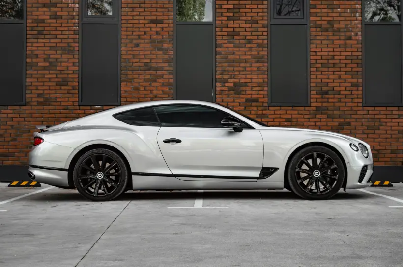 Bentley Continental GT 6.0 W12 picture 2334 - CrediRent Bentley Continental GT 6.0 W12 picture 2334