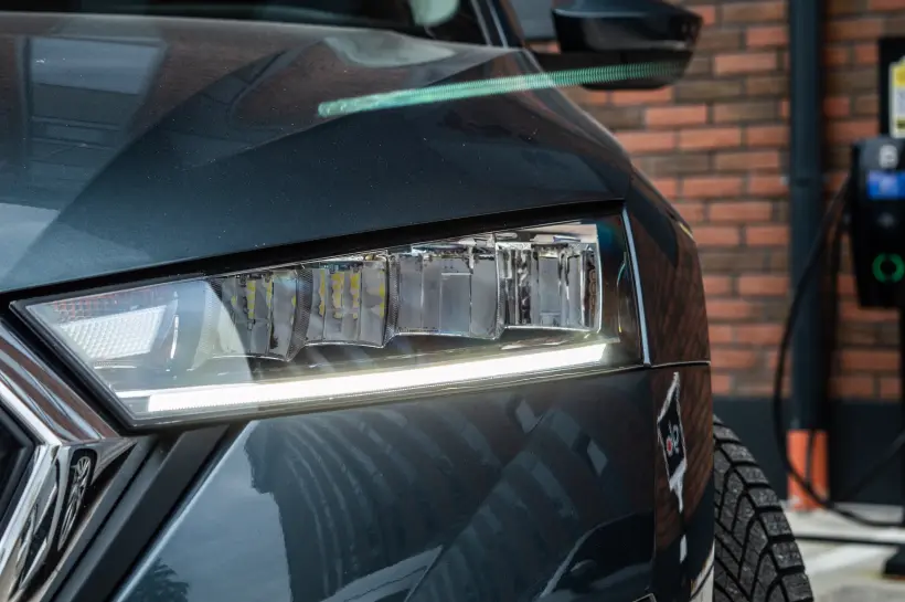 Skoda Octavia 2.0 TDI голяма снимка 1320 - CrediRent Skoda Octavia 2.0 TDI голяма снимка 1320