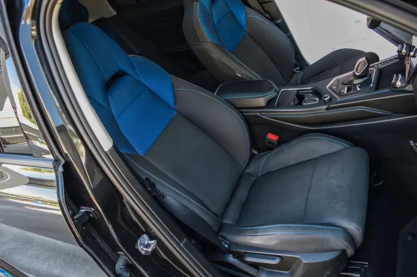 Lynk & Co 01 Plug-in Hybrid голяма снимка 299 - CrediRent Lynk & Co 01 Plug-in Hybrid голяма снимка 299