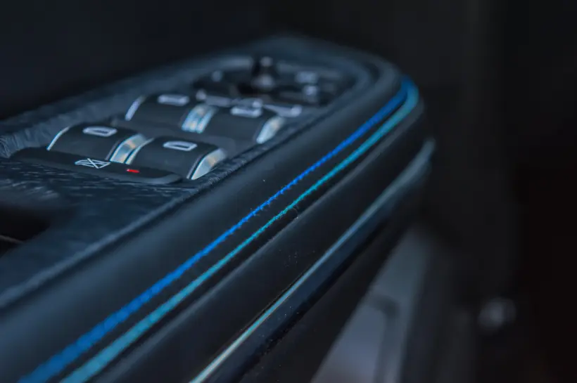 Lynk & Co 01 Plug-in Hybrid голяма снимка 277 - CrediRent Lynk & Co 01 Plug-in Hybrid голяма снимка 277