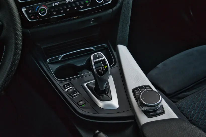 BMW 335 D голяма снимка 1809 - CrediRent BMW 335 D голяма снимка 1809