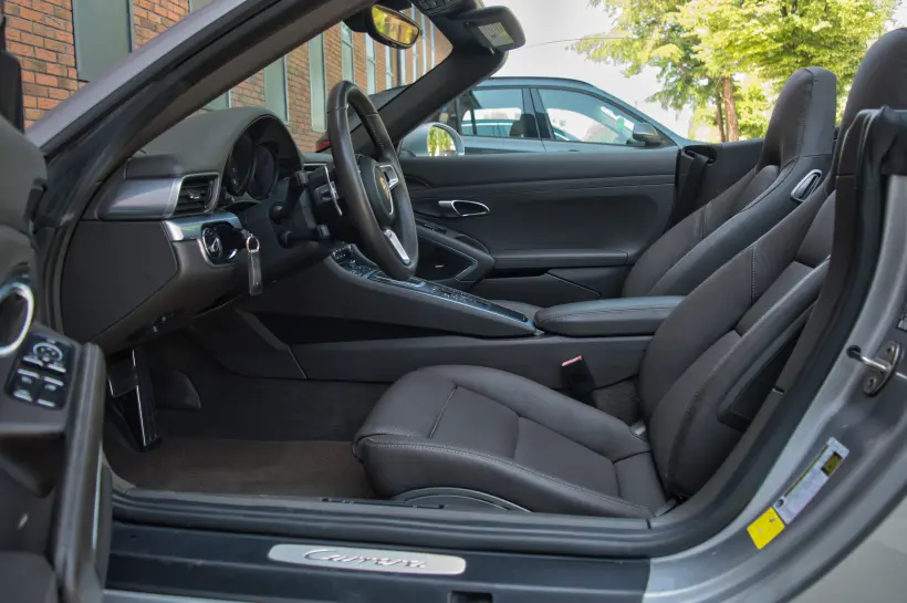 Porsche 911 Carrera 991.2 голяма снимка 1764 - CrediRent Porsche 911 Carrera 991.2 голяма снимка 1764