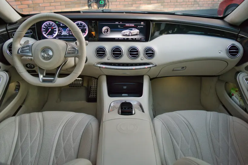 Mercedes S63 AMG 4Matic+ голяма снимка 749 - CrediRent Mercedes S63 AMG 4Matic+ голяма снимка 749