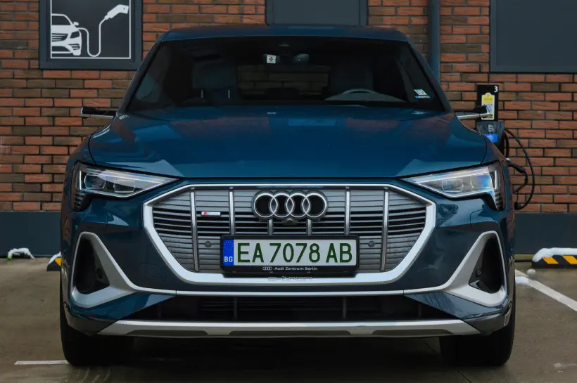 Audi E-Tron 55 Quattro Sportsback büyük resim 1441 - CrediRent Audi E-Tron 55 Quattro Sportsback büyük resim 1441