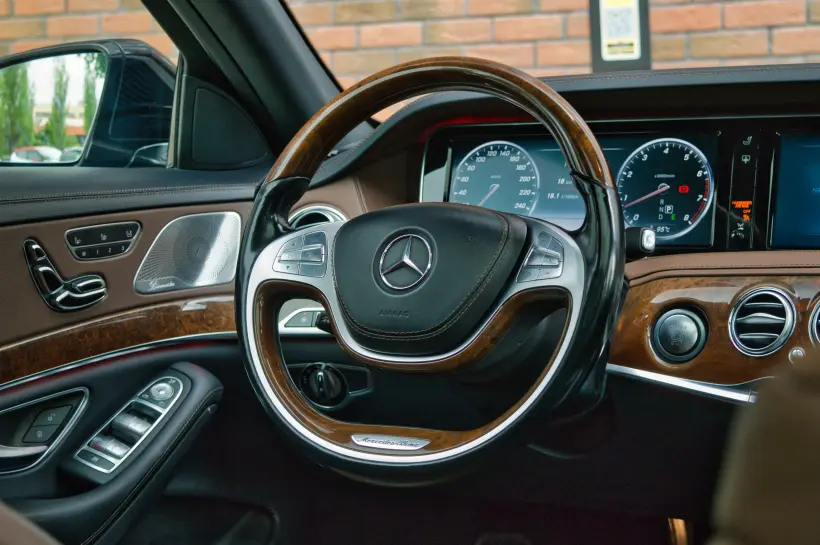 Mercedes-Benz S 500 L 4Matic голяма снимка 1594 - CrediRent Mercedes-Benz S 500 L 4Matic голяма снимка 1594