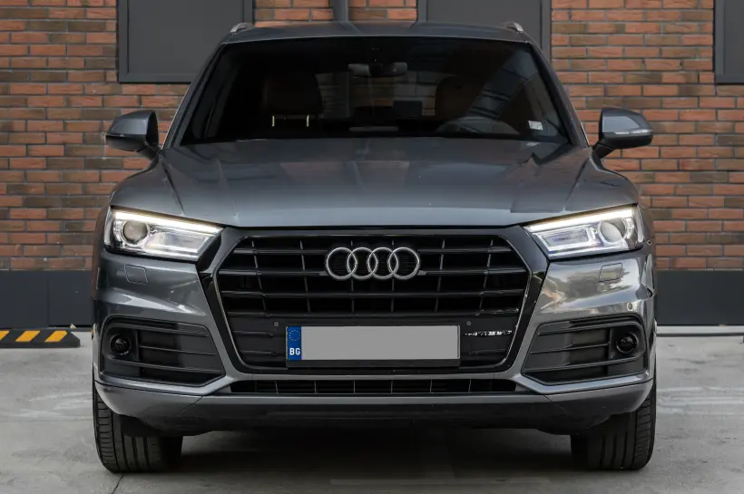 Audi Q5 2.0 TFSI Quattro голяма снимка 2216 - CrediRent Audi Q5 2.0 TFSI Quattro голяма снимка 2216