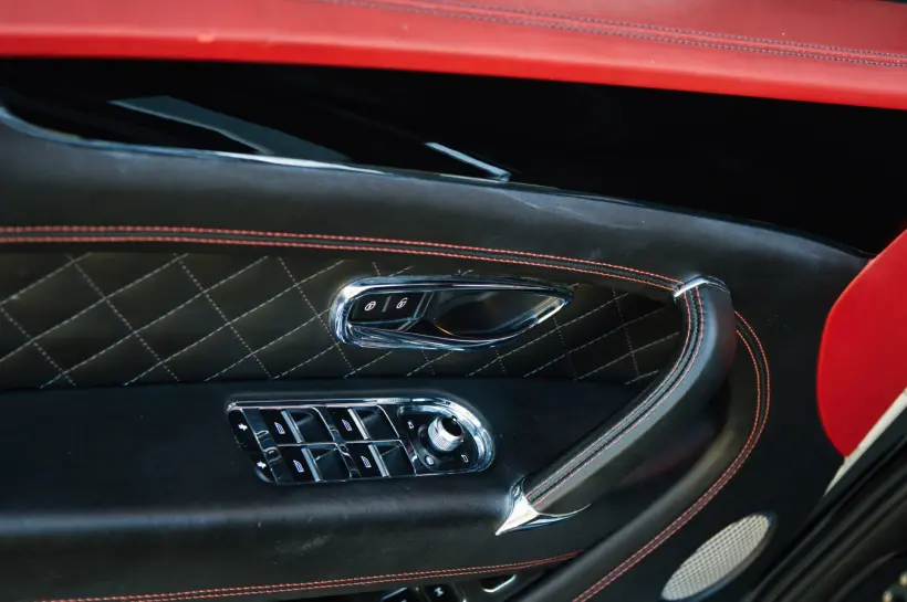 Bentley Bentayga W12 6.0 büyük resim 841 - CrediRent Bentley Bentayga W12 6.0 büyük resim 841