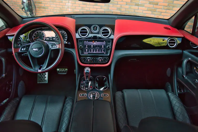 Bentley Bentayga W12 6.0 büyük resim 844 - CrediRent Bentley Bentayga W12 6.0 büyük resim 844