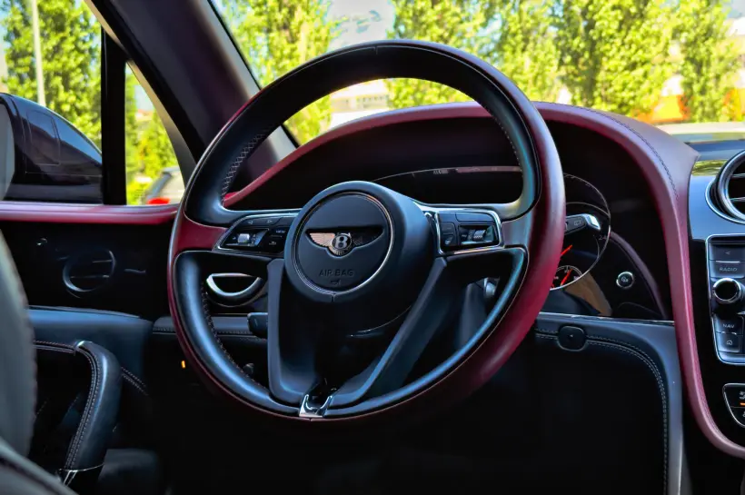 Bentley Bentayga W12 6.0 büyük resim 857 - CrediRent Bentley Bentayga W12 6.0 büyük resim 857