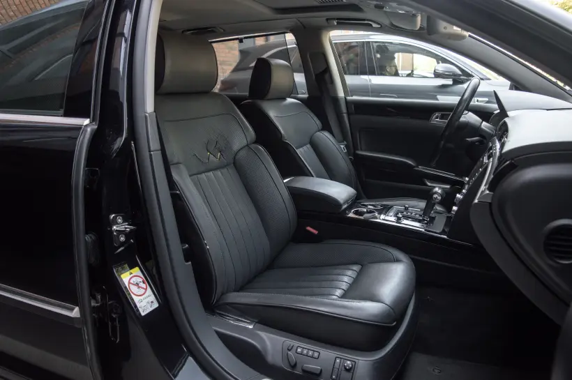 Volkswagen Phaeton 3.0 V6 голяма снимка 2126 - CrediRent Volkswagen Phaeton 3.0 V6 голяма снимка 2126