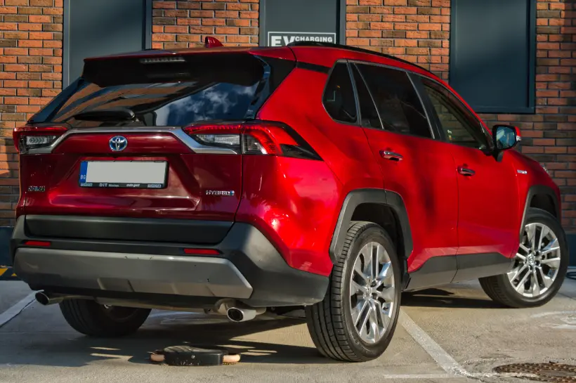 Toyota RAV 4 2.5L Hybrid Luxury AWD-i picture 2067 - CrediRent Toyota RAV 4 2.5L Hybrid Luxury AWD-i picture 2067