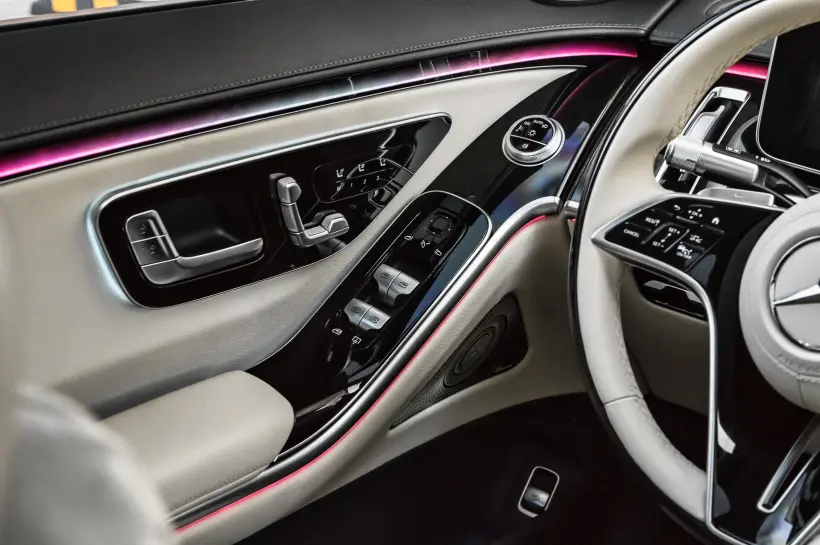 Mercedes-Benz S500 L 4M AMG голяма снимка 476 - CrediRent Mercedes-Benz S500 L 4M AMG голяма снимка 476