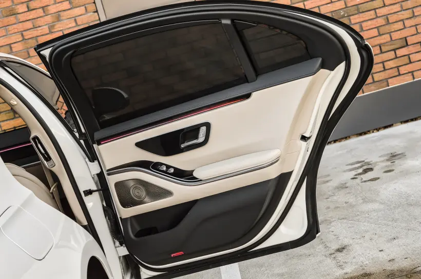 Mercedes-Benz S500 L 4M AMG голяма снимка 483 - CrediRent Mercedes-Benz S500 L 4M AMG голяма снимка 483