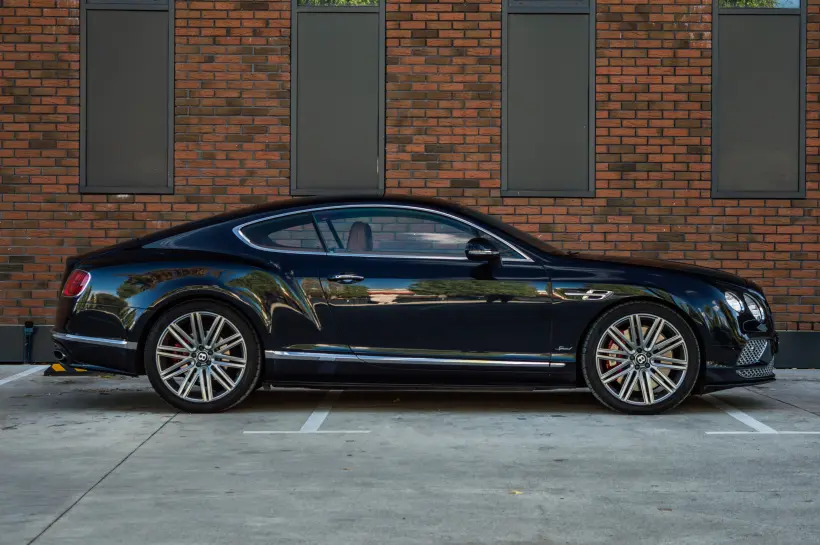 Bentley Continental GT W12 Speed голяма снимка 2358 - CrediRent Bentley Continental GT W12 Speed голяма снимка 2358