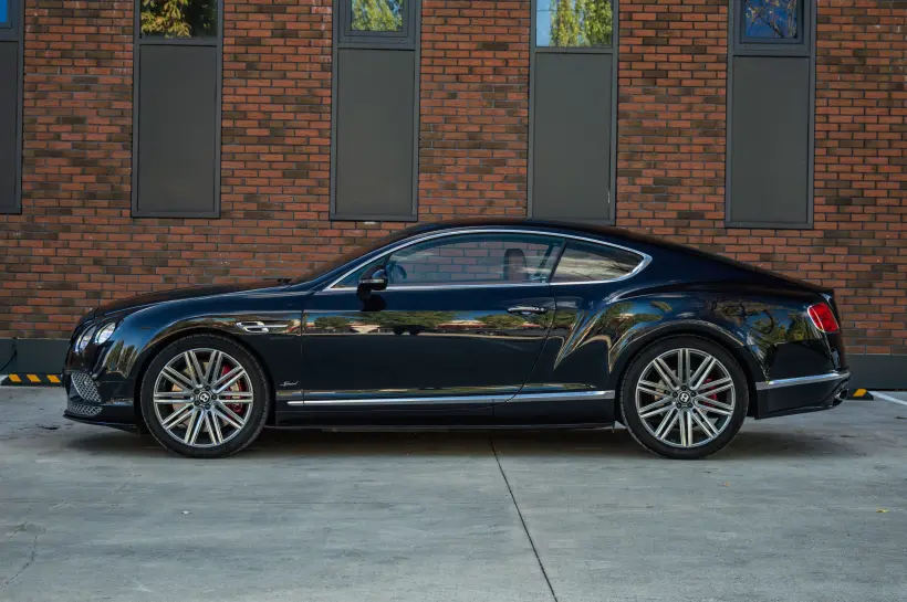 Bentley Continental GT W12 Speed голяма снимка 2359 - CrediRent Bentley Continental GT W12 Speed голяма снимка 2359