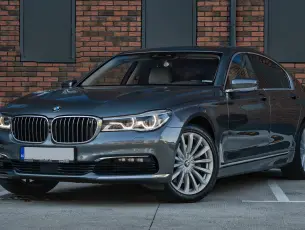 BMW 730 D xDrive - CrediRent BMW 730 D xDrive