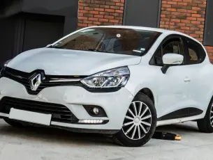 Renault Clio 1.5 dCI - CrediRent Renault Clio 1.5 dCI