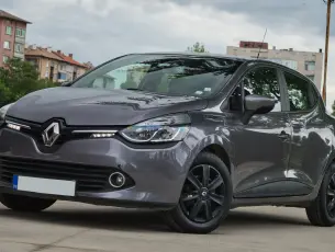 Renault Clio 1.5 dCI - CrediRent Renault Clio 1.5 dCI