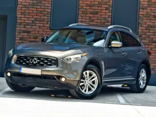 Infiniti FX35 V6 AWD LPG - CrediRent Infiniti FX35 V6 AWD LPG