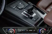 Audi Q5 2.0 TFSI Quattro малка снимка 2227 - CrediRent Audi Q5 2.0 TFSI Quattro малка снимка 2227