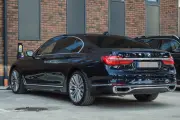 BMW 750 i xDrive tumbs picture 1985 - CrediRent BMW 750 i xDrive tumbs picture 1985