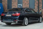 BMW 750 i xDrive tumbs picture 1986 - CrediRent BMW 750 i xDrive tumbs picture 1986