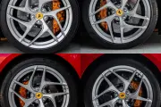 Ferrari 812 Superfast / Novitec / Carbon малка снимка 1942 - CrediRent Ferrari 812 Superfast / Novitec / Carbon малка снимка 1942