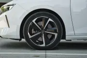 Opel Astra L 1.6 Turbo Plug-in Hybrid малка снимка 1557 - CrediRent Opel Astra L 1.6 Turbo Plug-in Hybrid малка снимка 1557