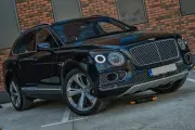 Bentley Bentayga W12 6.0 FULL малка снимка 376 - CrediRent Bentley Bentayga W12 6.0 FULL малка снимка 376