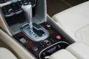 Bentley Continental GTC V8 4.0 малка снимка 929 - CrediRent Bentley Continental GTC V8 4.0 малка снимка 929