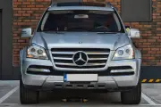 Mercedes GL550 4Matic малка снимка 1054 - CrediRent Mercedes GL550 4Matic малка снимка 1054