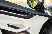 Porsche Macan 4 Electric / PASM / Pano / Matrix LED малка снимка 1960 - CrediRent Porsche Macan 4 Electric / PASM / Pano / Matrix LED малка снимка 1960