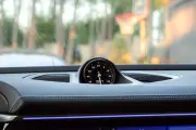 Porsche Macan 4 Electric / PASM / Pano / Matrix LED малка снимка 1967 - CrediRent Porsche Macan 4 Electric / PASM / Pano / Matrix LED малка снимка 1967