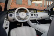 Mercedes-Benz S 63 AMG 4Matic Cabriolet tumbs picture 2402 - CrediRent Mercedes-Benz S 63 AMG 4Matic Cabriolet tumbs picture 2402